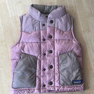 Pink Patagonia 2t puffy vest